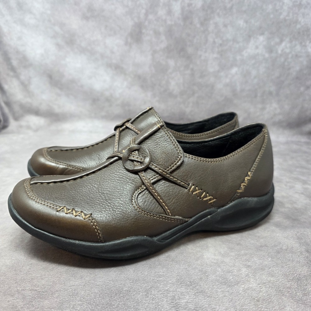 Clarks Wave Run Shoes Womens 7.5 M Loafers Slip On Casual Comfort Leather Brown